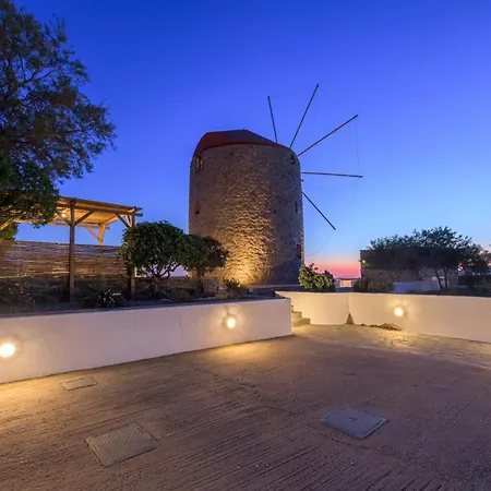 Marketos Traditional Windmill * Трипити