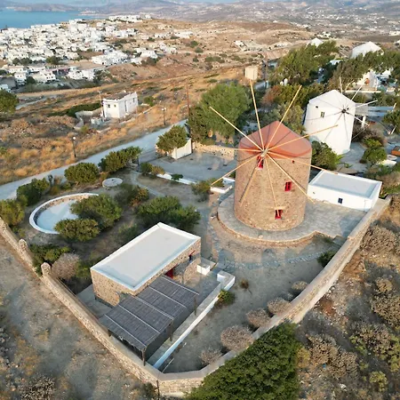 Marketos Traditional Windmill * Tripití