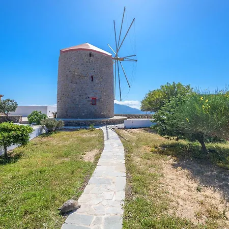 Marketos Traditional Windmill דירה טריפיטי